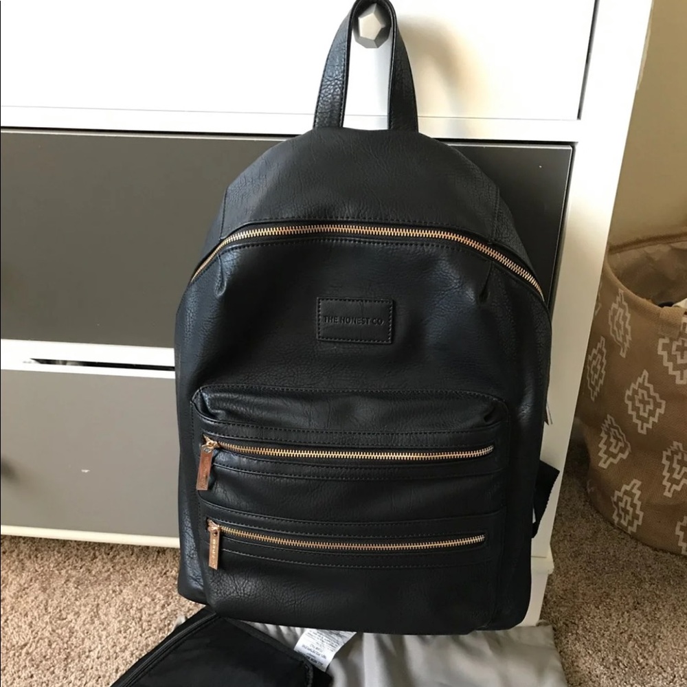 The honest co diaper backpack - Picture 1 of 5